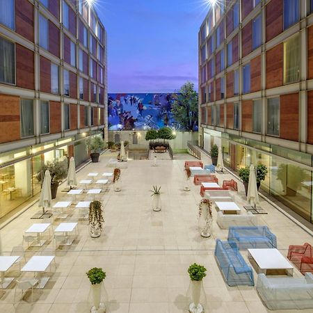 Hotel Doubletree By Hilton Milan Extérieur photo